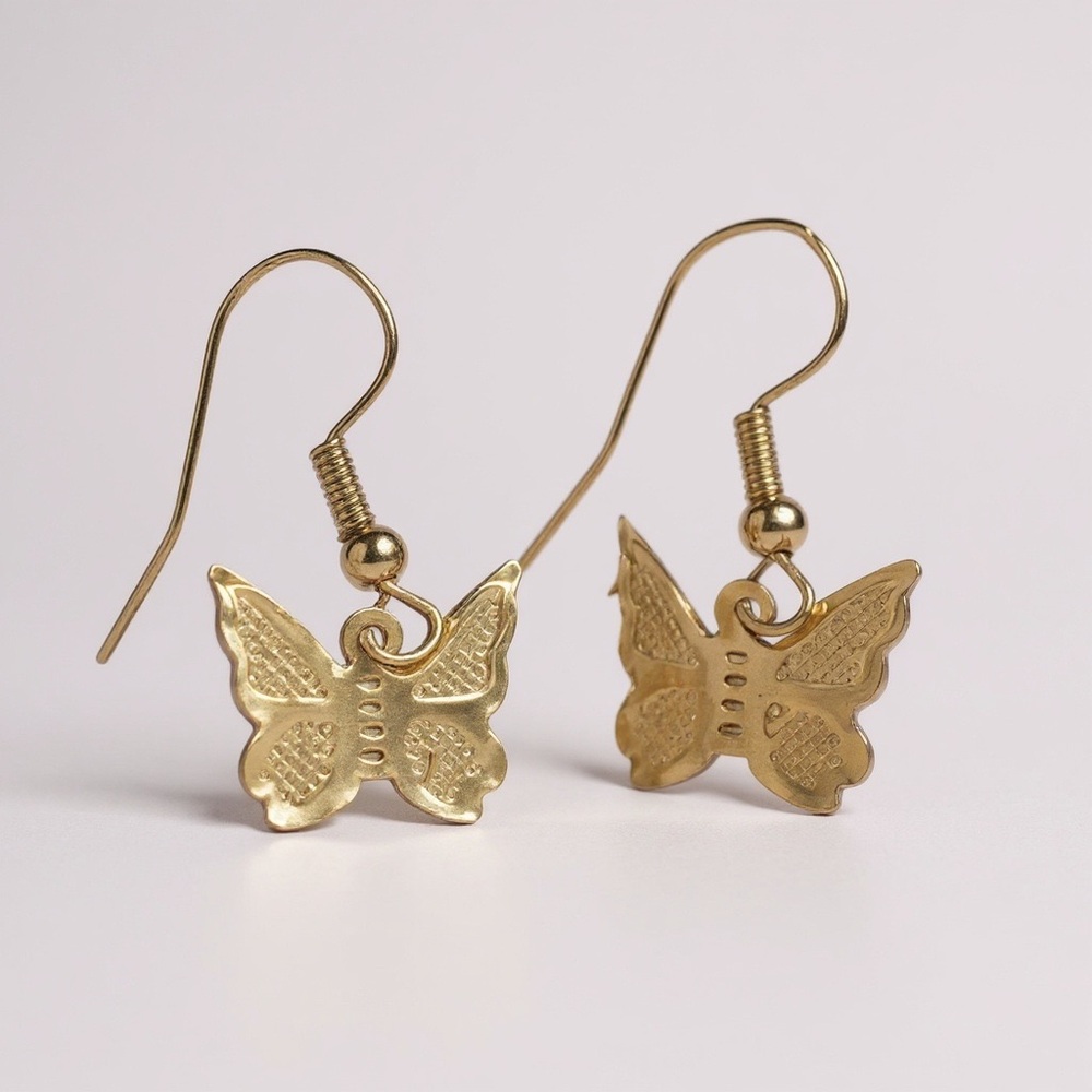 Gold Butterfly Dangle Earrings Lightweight Nature Cute Jewelry